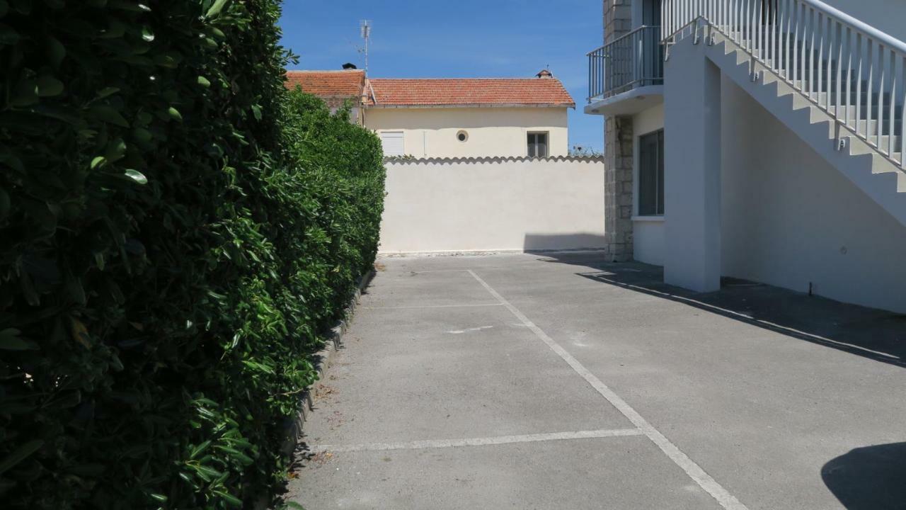 Sol-Y-Days Goeland, Appartement Avec Terrasse Front De Mer Et Place De Parking En Centre-Ville Le Grau-du-Roi Kültér fotó